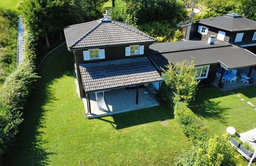 Landskron Maison | Haus direkt am Ossiacher See by Interhome