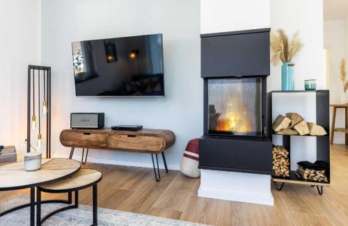 Am Salzhaff Maison | Haus "Hygge" mit Kamin, Sauna, Whirpool, Garten OFC 19