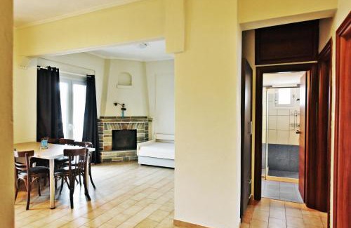 Paralia Dionysiou Appartement | Haus Jorgos Apartments by Booking Kottas