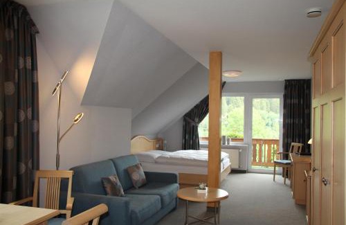 Ortsmitte Maison | Haus Kieferneck