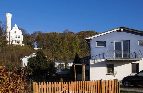 Lietzow Appartement | Haus Möwe - Holiday apartment 4 "Silbermöwe"