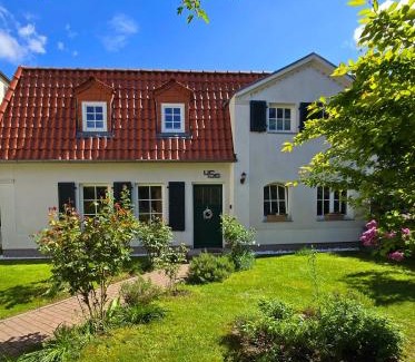 Stralsund Maison | Haus mit 110qm und Garten 150m zum Wasser