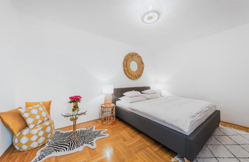 Durnstein Appartement | Haus mit Donaublick, Terrasse und Garten