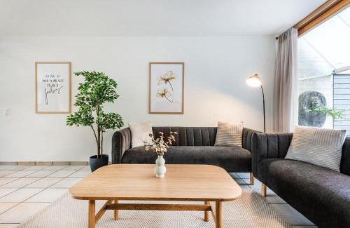 Kreuzlingen Maison | Haus mit Garten, Sauna und Parkplatz