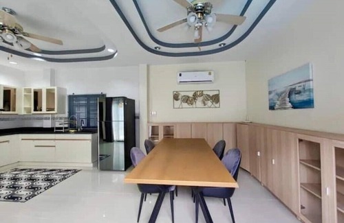 Nong Pla Lai Maison | Haus mit Pool zu Vermieten