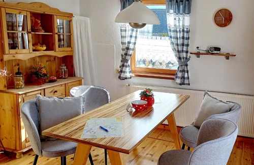 Bad Goisern Appartement | Haus Moni