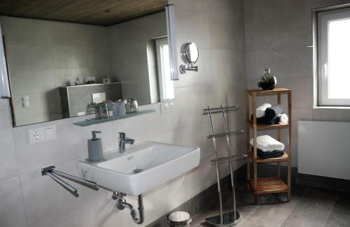 Sautens Appartement | Haus Neuwirt