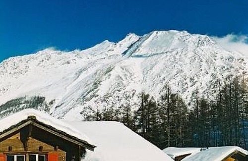 Saas-Fee Appartement | Haus Orion by Interhome