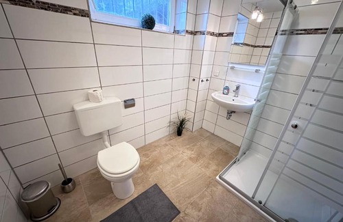 Bad Doberan Maison | Haus Ostseesprung - Ferienhaus - gratis WLAN, Parkplatz und gem Garten