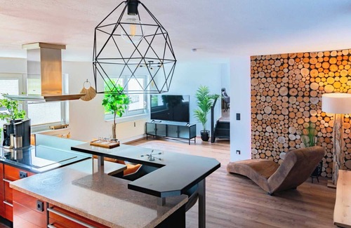 Warnemuende Appartement | Haus Shiralee