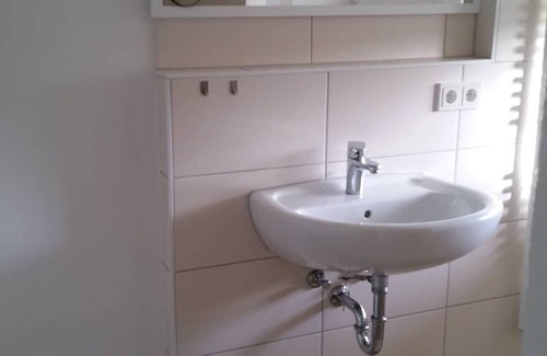 Sassnitz Maison | Haus Sonne - Maison de vacances pour jusqu'à 10 personnes, calme, proche de la plage, enfants jusqu'à 14 gratuit
