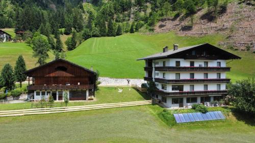 Maria Luggau Appartement | Haus Strieder
