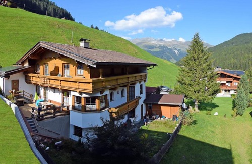 Juns Appartement | Haus Sunnseiten