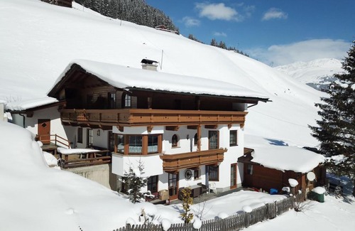 Juns Appartement | Haus Sunnseiten