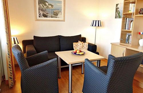 Binz Appartement | Haus Volksbank by Rujana