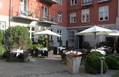 Old Town Maison | Haus Wullfcrona