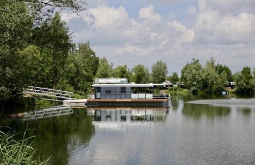 Godelheim Location De Bateaux | Hausboot Black Pearl - LP1