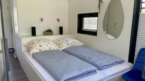 Godelheim Location De Bateaux | Hausboot Black Pearl - LP1