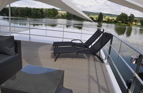 Godelheim Appartement | Hausboot für 6 Gäste mit 45m² in Höxter