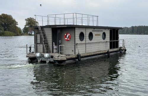 Schwerin Location De Bateaux | Hausboot Marieke führerscheinfrei