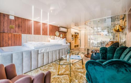 Sagard Location De Bateaux | Hausboot Relax