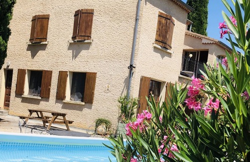 Saint-Julien-d'Asse Villa | Haute Provence Rez de chaussée de villa indépendant