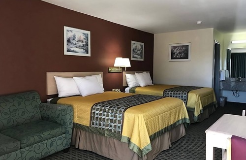 Cabot Station Balnéaire | Have a Relaxing Stay! FREE Breakfast, Pool, Close to Arkansas Museum!