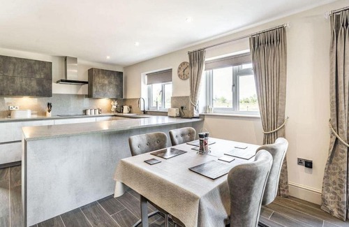 Blackburn Maison | Haven Cottage