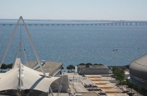 Parque das Nacoes Appartement | Haven in Lisbon - Exquisite Top Floor with 7 meters Balcony to the Largest Riverfront in Lisbon