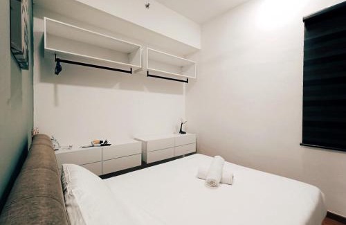 George Town Appartement | Haven Luxury 2BR Suite with Stunning Views