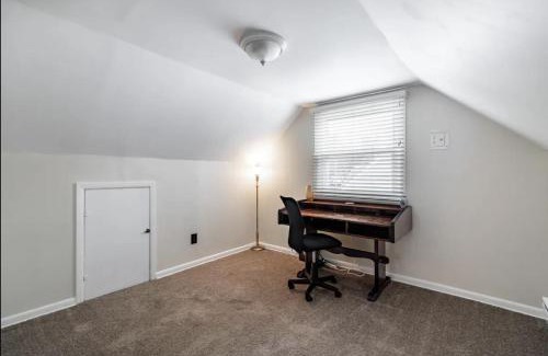 Euclid Appartement | Haven of Elegance and Comfort