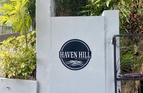 Glencoe Maison | Havenhill is a scenic & happening Escape for 7!