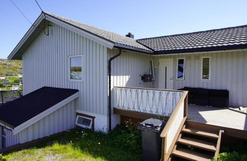 Havoysund Appartement | Havøysund house with a beautiful view