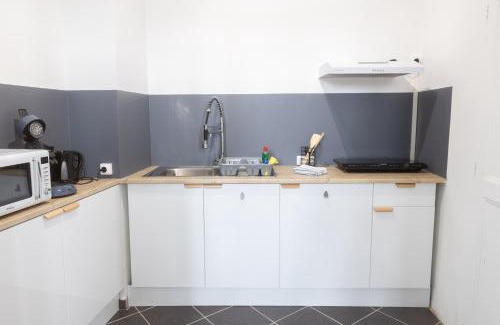 Montelimar Appartement | Havre Doux - TV, Wifi, Élégant - Centre Ville
