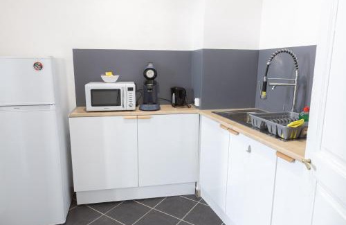 Montelimar Appartement | Havre Doux - TV, Wifi, Élégant - Centre Ville