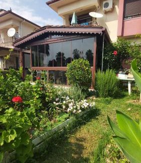 Evrenseki Appartement | Havuzlu Bahçeli Müstakil Villa