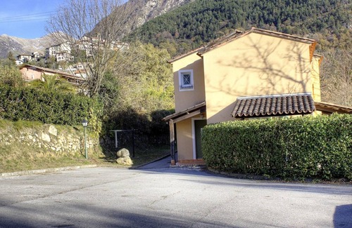 La Bollene-Vesubie Maison | Hawthorn - LA BOLLENE-VESUBIE