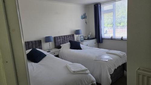 Hewish Maison | Haybow Farm Accommodation