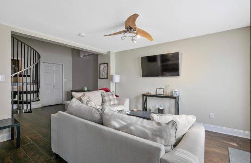 Terry Sanford Maison | Haymount Hideaway