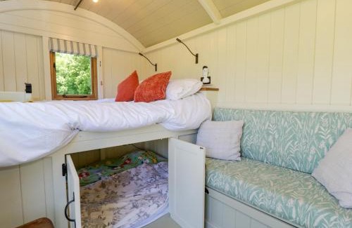 South Leigh Maison | Hazel