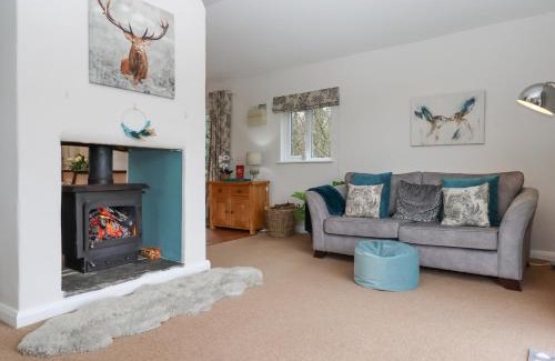 Crediton Maison | Hazelnut Lodge