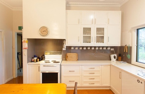 East Warburton Maison | Maison rurale Hazelwood Cottage S / C Retreat & Farm