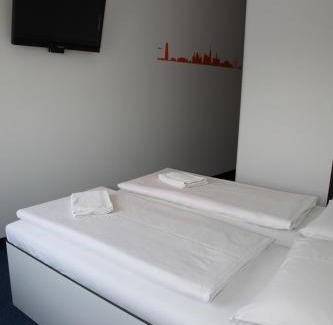 Wiener Neudorf Hôtel | HB1 Budget Hotel - contactless check in