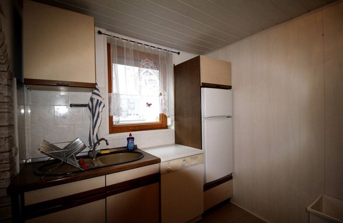 Burgberg Appartement | Hdh02 - Monteurhaus, 120qm, 4 Schlafräume und Separatem WC für Max. 9 Personen