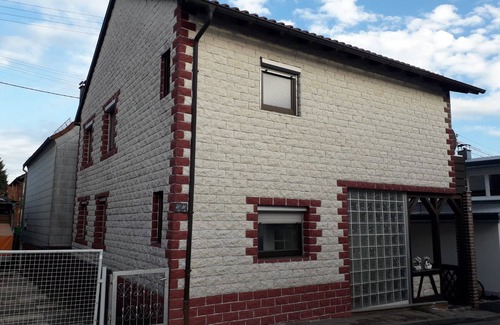Burgberg Appartement | Hdh02 - Monteurhaus, 120qm, 4 Schlafräume und Separatem WC für Max. 9 Personen