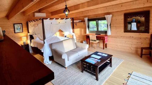 Tallebudgera Valley Maison | Healing Garden Bed & Breakfast - Ubud
