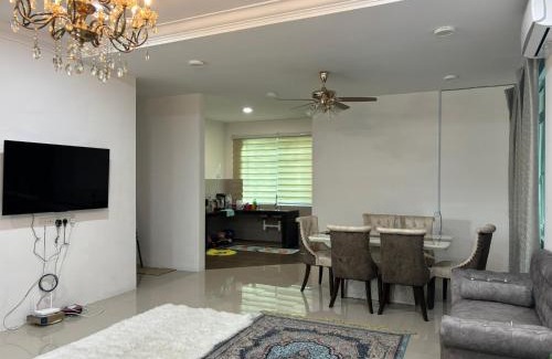 Perak Tengah District Maison | Healing Homestay