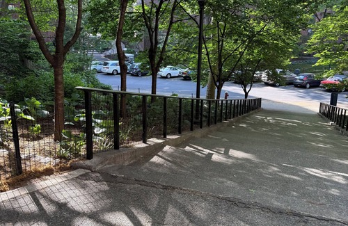 East Village Appartement | Healthcare workers dream Lower east side Manhattan 1-bd available shared apt