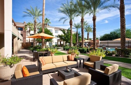 Chandler Appartement | Heard Museum History Tour! Relaxing Unit w/ Balcony! Onsite Pool & Jacuzzi