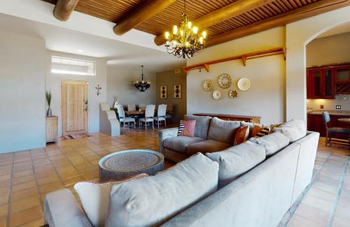 La Paz At Desert Springs Maison | Hearn Hideaway